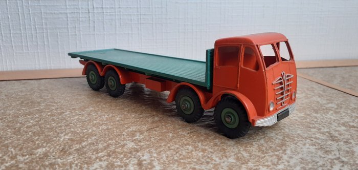 Dinky Toys 1:43 - 1 - Camion miniature - ref. 902 Foden Flat Truck