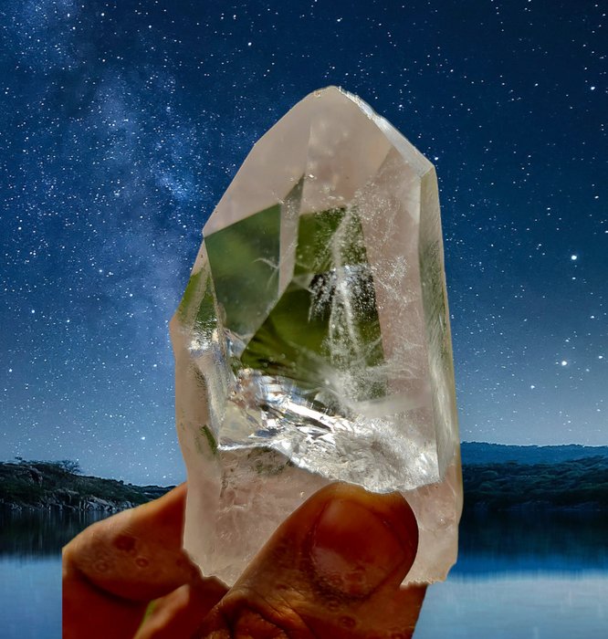 Impressionante quartzo do Himalaia Cristal sob matriz - Altura: 10 cm - Largura: 6 cm- 317 g - (1)
