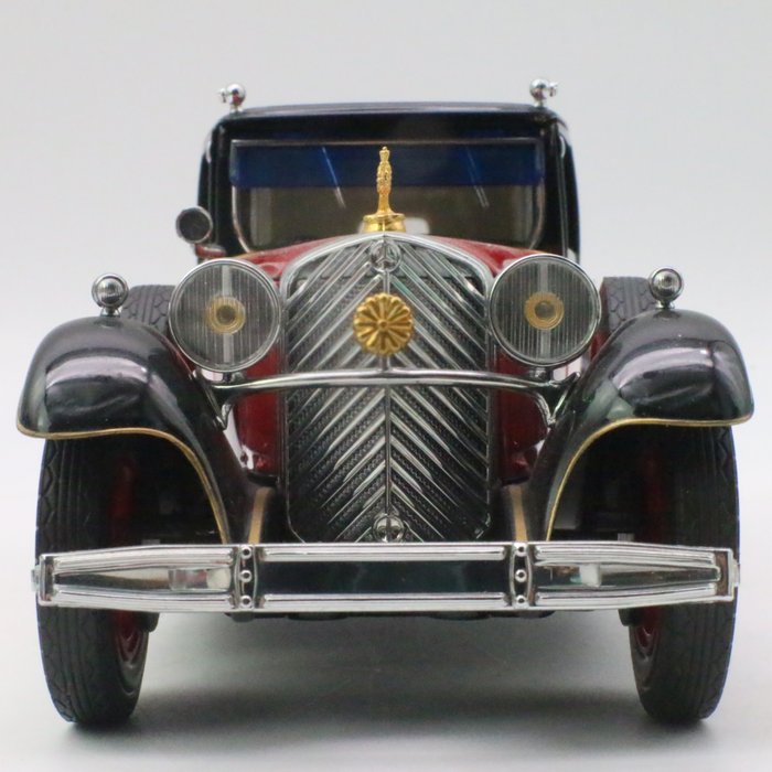Franklin Mint 1:24 - 1 - 模型轿车 - Mercedes-Benz 770K Pullman - 含镀金零件