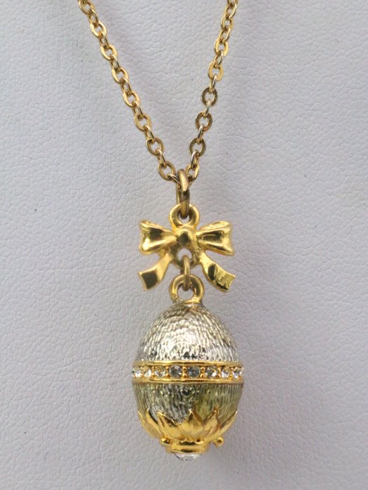 Œuf Fabergé - Pendentif avec Collier - Joan Rivers - Cristal, Plaqué or