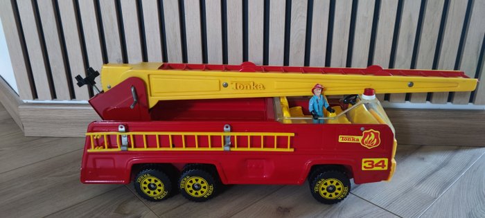 TONKA  - Voiture-jouet Camion de Pompier Grande Echelle - 1960-1970 - France