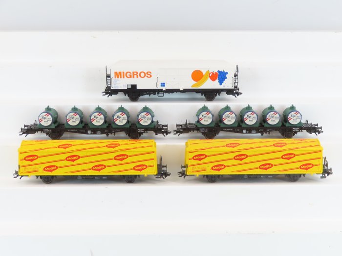 Märklin H0轨 - 4735/4738/47331 - 模型火车货运车厢 (5) - 3 辆冷藏车“Migros”、“Maggi”和集装箱运输车 - FS, ÖBB, SBB-CFF