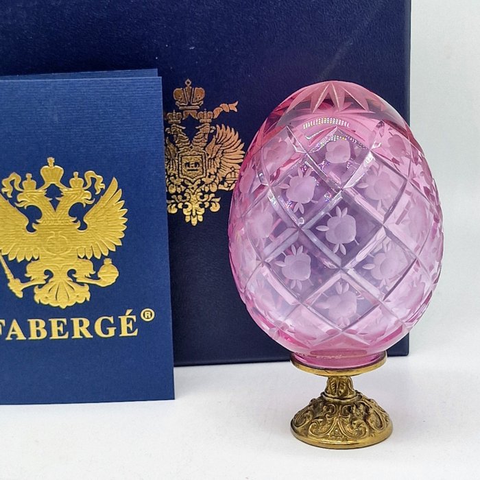 Faberge Empire Romanov vaaleanpunainen kristalli valtava käsin veistetty keräilymuna Muna - FABERGE style - 12 cm - 6 cm - 5 cm -  (1)