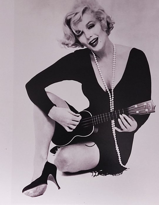 Richard Avedon - Marilyn Monroe - Some like it hot promotional photo.
