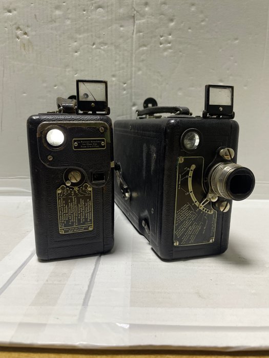 Kodak CINE-KODAK MOD.B - 1926 + CINE-KODAK MOD.B - 1928 電影攝影機