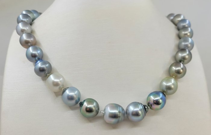 Halskette ALGT-zertifizierte 11,0 x 13,1 mm helle Multi-Tahiti-Perlen 