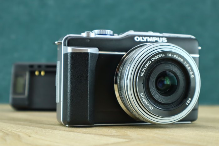 Olympus Pen E-PL1 14-42mm 3,5-5,6 Digitalkamera