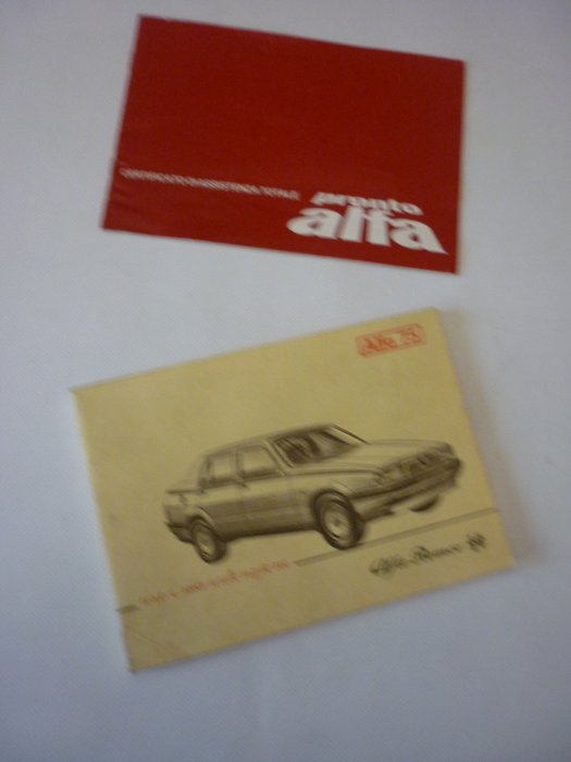 Manual - Alfa Romeo - Alfa 75 libretto Uso e Manutenzione + Certificato di Assistenza Alfa Romeo del 1986