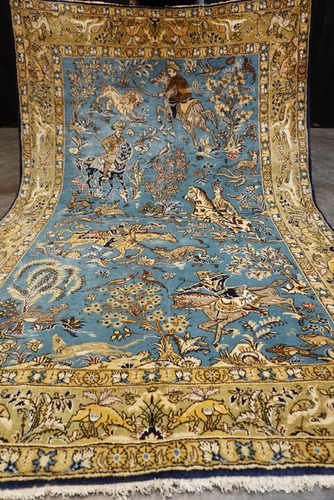 Qom Iran hunting carpet - Carpet - 202 cm - 135 cm