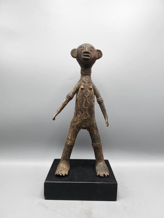 祖先塑像 - 韦雷特 - 尼日利亚  (没有保留价)