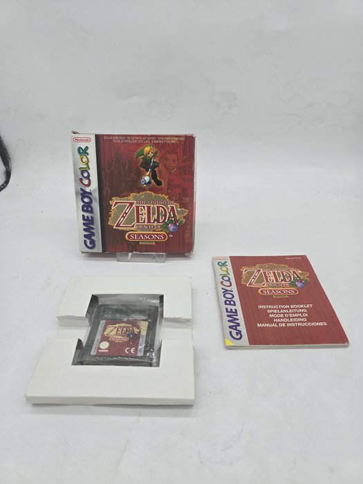 Nintendo - Extremely Rare - Game Boy - GBC - PAL - THE LEGEND OF ZELDA: Oracle of Seasons - boxed with game, Inlay,  box protector and manual - Videospiel - In Originalverpackung