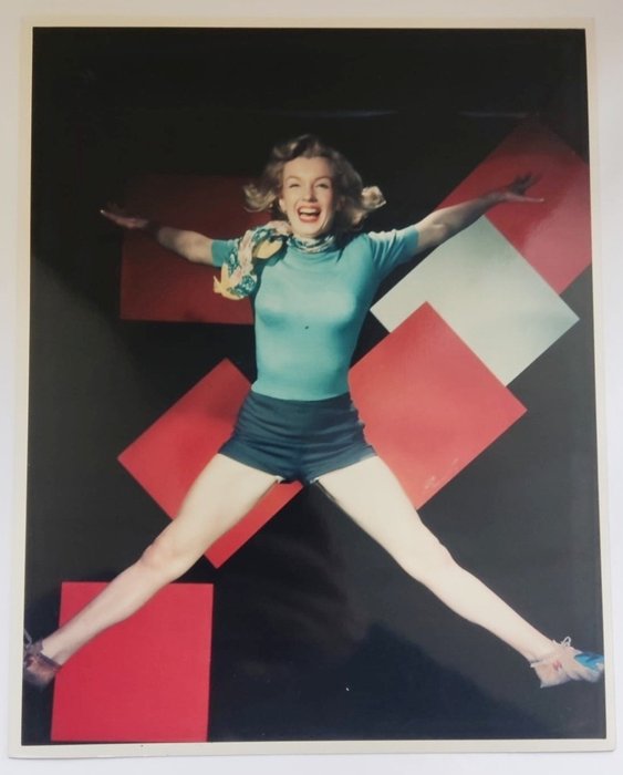 Laszio Willinger - Marilyn Monroe star jump