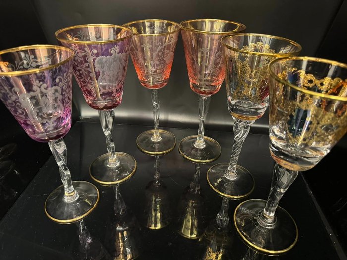 Antica cristalleria italiana - Kelk (6) - Exemplary collectible glasses blown, ground, engraved and decorated by hand - .999 (24 kt) goud, Kristal