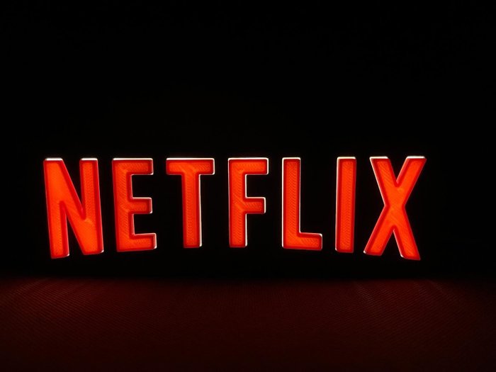 Netflix - Upplyst skylt - Plast