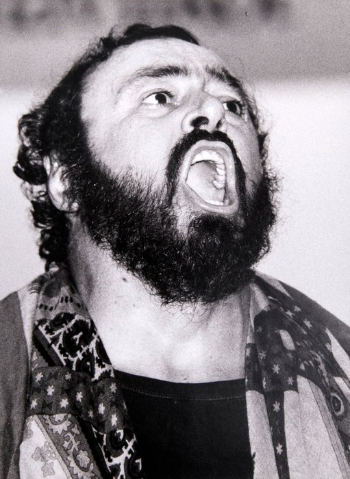 Band Photo Press - Luciano Pavarotti