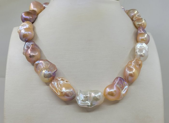 15x17mm Baroque Edison Freshwater pearls - Halskette - 14 kt Gelbgold 