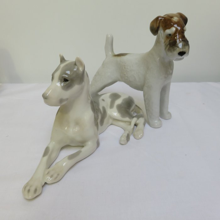 Lomonosov - Figurita - Great Dane & Fox Terrier - Porcelana
