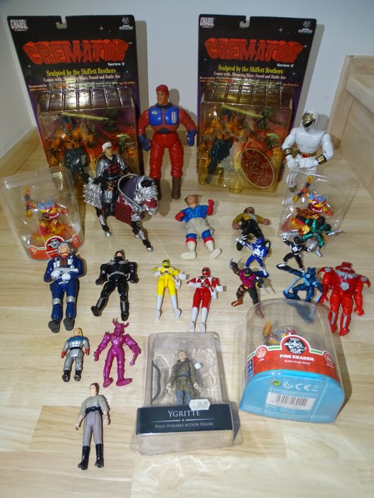 Bandai - Spielzeug Lots de 23 différentes anciennes figurines Chaos/Comics/Hasbro/Bandai 1983 à 1999 - 1990-2000 - Japan