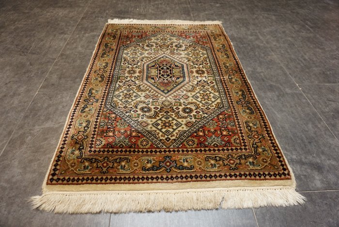 Tabriz - Carpete - 98 cm - 64 cm