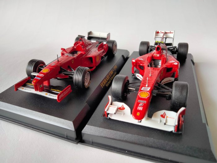 Ferrari F1 Collection - Official Product 1:43 - 2 - Rennwagenmodell - Ferrari F300 #3 - Michael Schumacher (1998) + Ferrari F10 #8 - Fernando Alonso (2010)