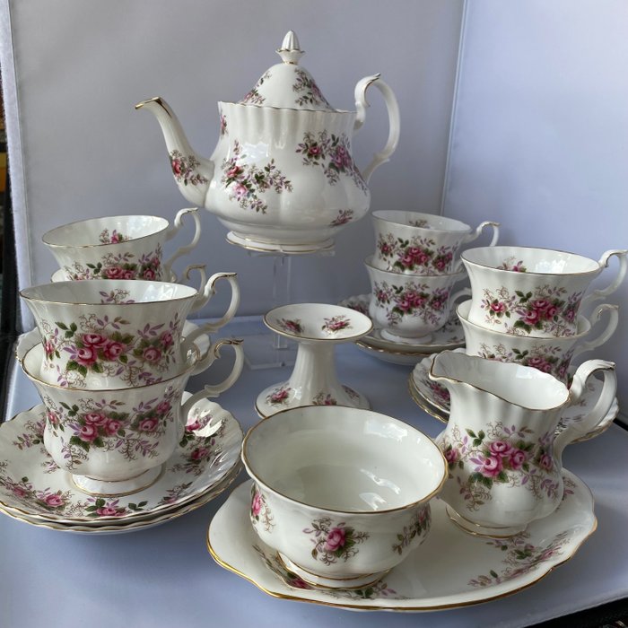 Royal Albert - Tea szervírozás (13) - Lavender Rose - Porcelán