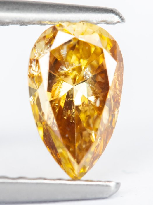 Diamant - 0.62 ct - Natural Fancy Intense Orangy Yellow - I1 *NO RESERVE*