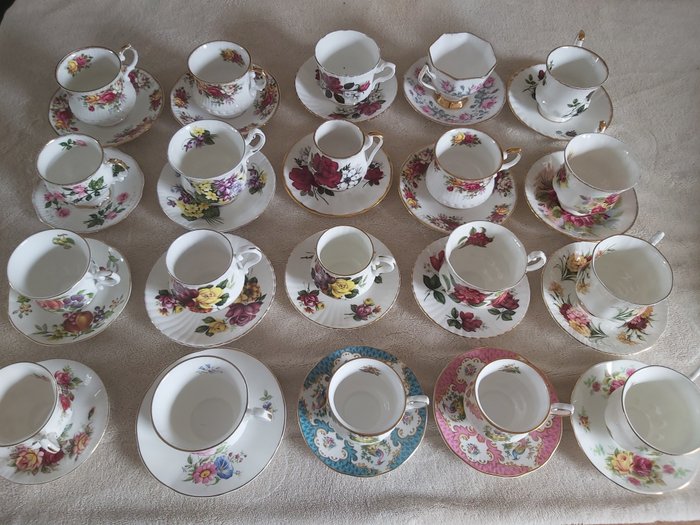 Royal Staffordshire - 杯子和碟子 (20) - diversen - 瓷