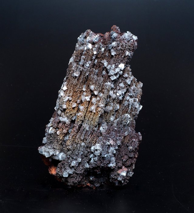Calcit Krystaller i indlejring - Højde: 13 cm - Bredde: 7 cm- 300 g