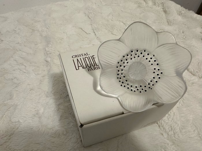 Adorno decorativo (1) - Lalique - Francia
