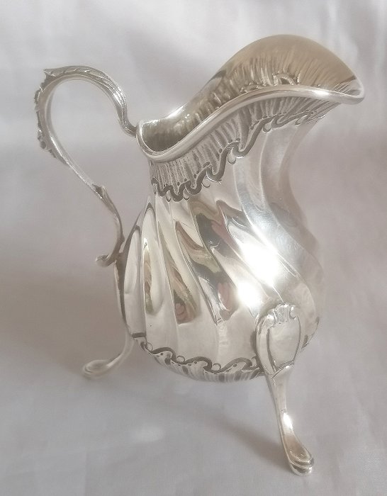 Edmond Tétard - Milk jug (1) - .950 silver