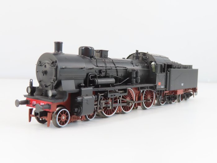 Märklin H0 - 37034 - Locomotora de vapor con ténder (1) - Grupo 675 (P8) - FS