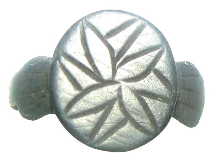 Middelalderen, Korsfarernes tid Bronse, -18 mm- Ring  (Ingen reservasjonspris)