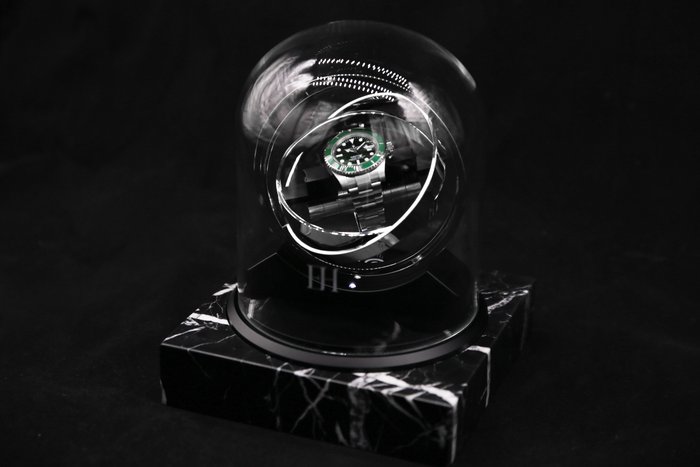 The Pulsar 360 in Black Marble - Only 287 made - Tourbillon / Gyro / Orbit Watch Winder - Elbrus