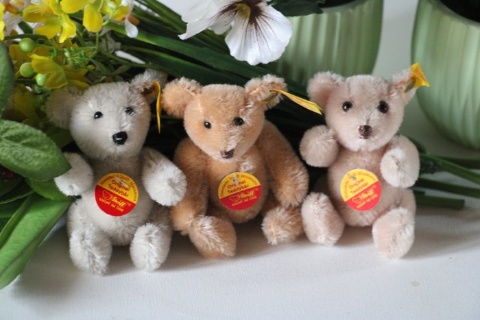 Steiff: 3x Original Teddybeer 1990, Historische miniaturen. - 啤啤熊 - 1990-2000 - 德國