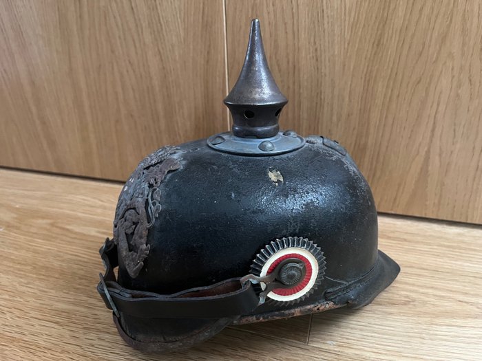 Germany - Army/Infantry - Military helmet - German Military Helmet Munich - First World War Worn Pickelhaube - 1911 - 1911