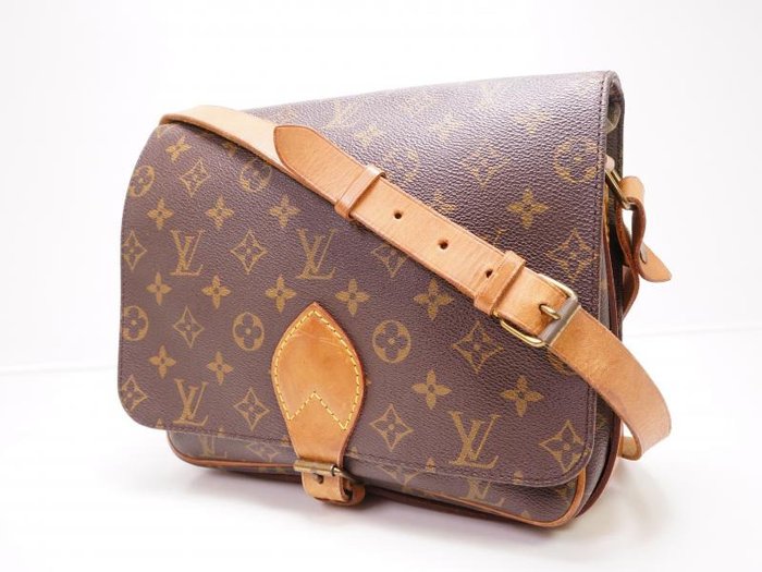 Louis Vuitton - Cartouchiére - Olkahihnallinen laukku