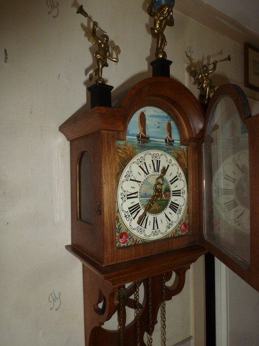 Horloge murale - Pendule à balancier - Bois, chêne - 1950-1960