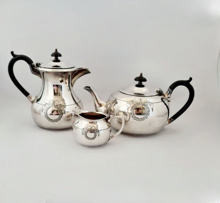 Σερβίτσιο τσαγιού - Antique E. P. B. M Silver Plated Tea Set - Silver-plated