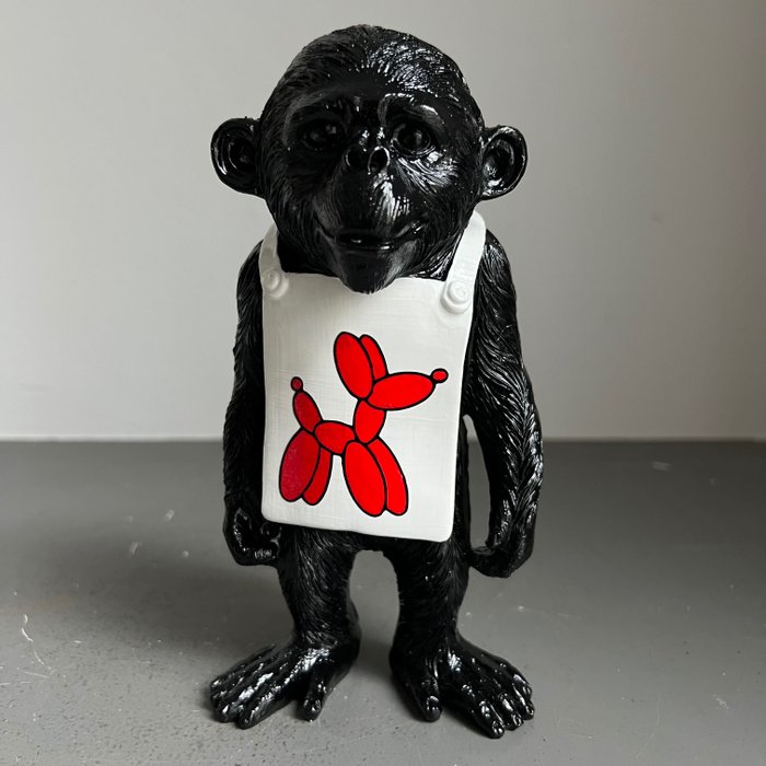 Kevin - Monkey Sign x Balloon Dog (red)
