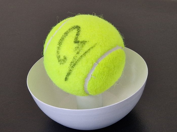 Rafael Nadal - Tennis ball 