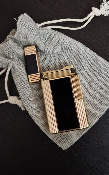S.T. Dupont - Linha 1 - Pocket lighter - Gold-plated, Lacquer from China