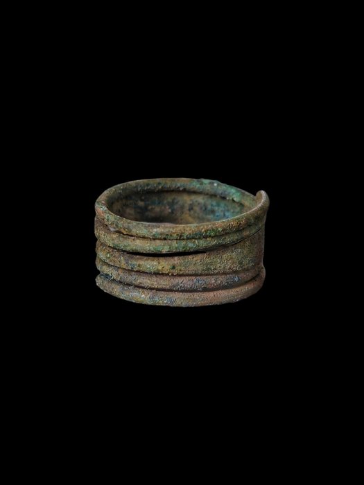 Vikingtiden Bronse Spiral ring