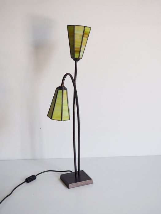 Lámpara de sobremesa - Lámpara de mesa estilo art deco/tiffany de Arturo Alvarez - Bronce, Vidrio