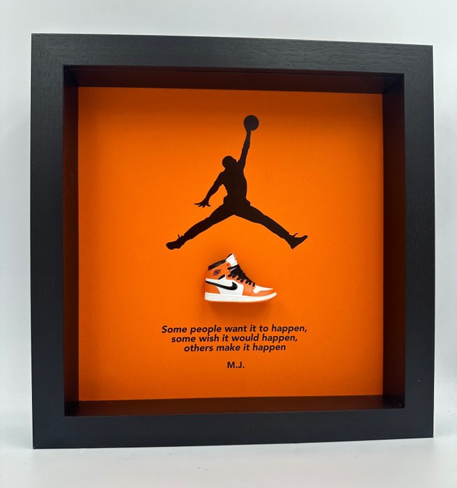 Rahmen (1) - Gerahmter Sneaker Air Jordan Retro High Shattered Backboard  - Holz