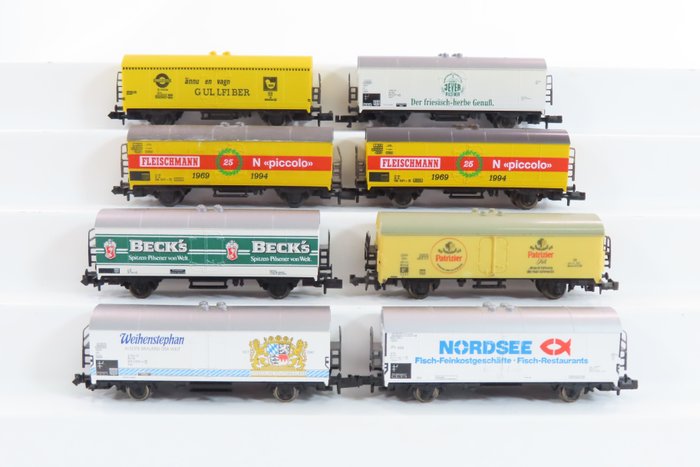 Fleischmann, Lima N - 8325/9394/8323/8327/8322/480 - Modellbahn-Güterwagen (8) - 8x zweiachsiger gedeckter Güterwagen mit unterschiedlicher Bedruckung - DB