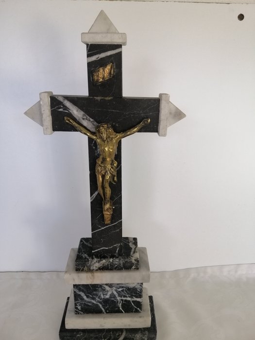 Crucifix - Marbre, Plus de 3 kilos - 1940-1950