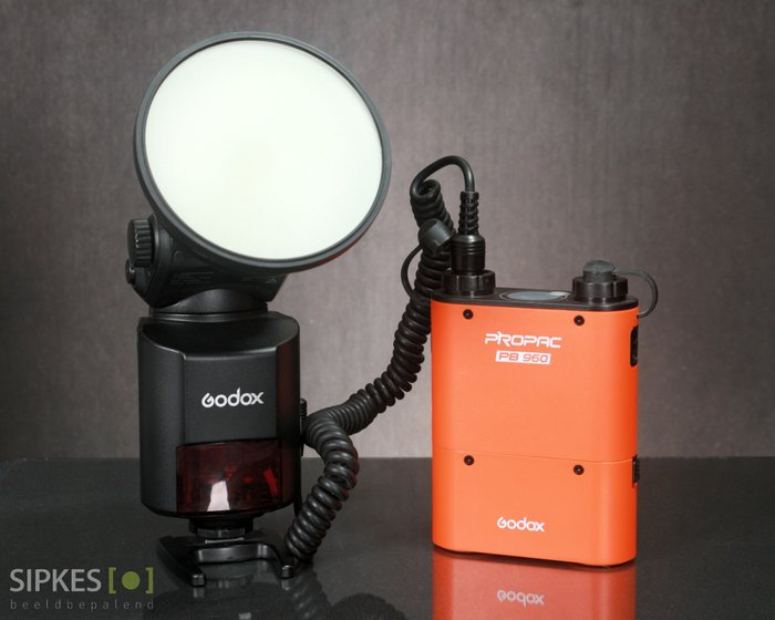 Godox Witstro AD360II-N voor Nikon met Propack BP960 Powerpack Lampa błyskowa