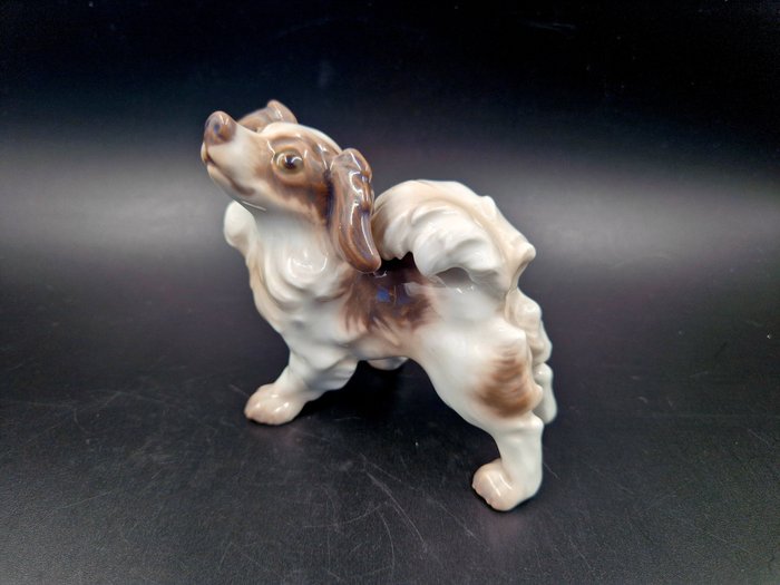 Dahl Jensen Porcelain Company - Dahl Jensen - Estatueta - "Papillon Terrier" #1075 (1075) - Porcelana