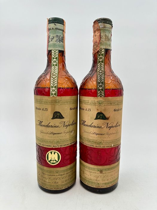 Mandarine Napoléon - Grande Liqueur Impériale  - b. Década de 1960, Década de 1970 - 75 cl - 2 botellas