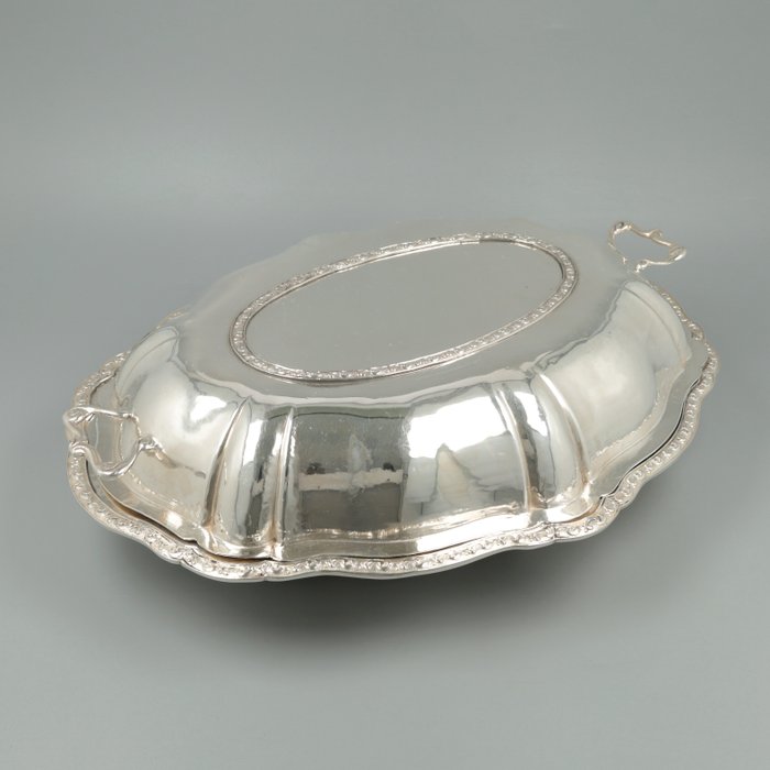 Plata Zetko, "A-double-usage" dekschaal - Tureen (1) - .900 zilver
